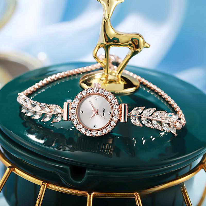 Ladies Quartz Watch Rhinestone Women's Watch Small Dial Slim Bracelet Free Adjustment Accessories Quartz Watch