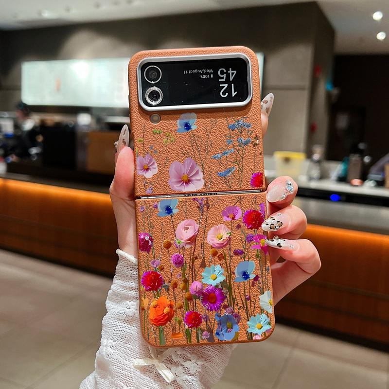 For Samsung Galaxy Z Flip 6 5 4 3 5G Luxury Leather Phone Case Retro Flowers Soft TPU Folding Cover For Samsung Z Flip5 Flip3