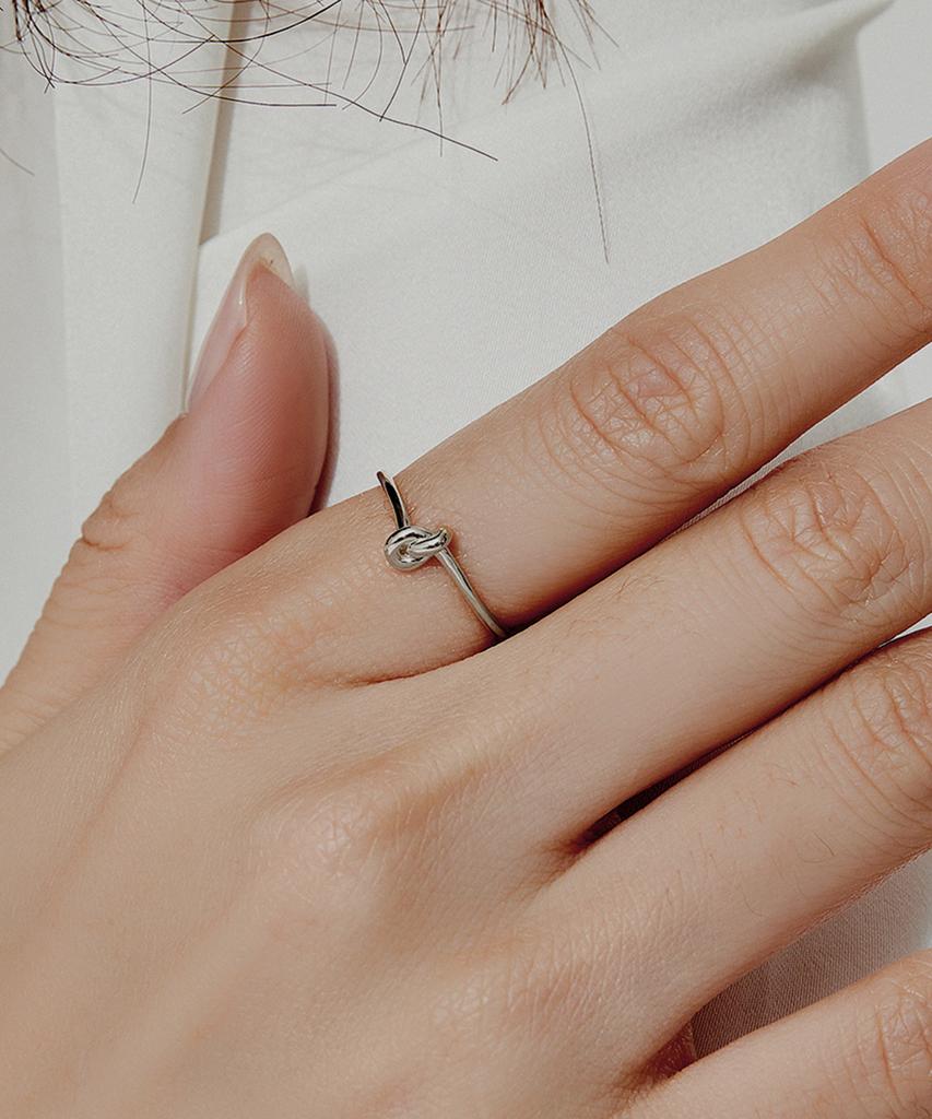 Helene Jewelry Серебряное кольцо 925 пробы Single Twist Miss (Тип А)