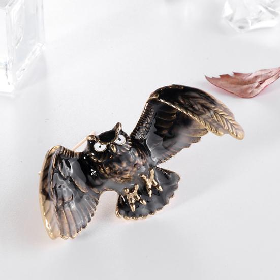Fashion Vintage Women Owl Shape Flying Jewelry Brooch Pin Clothes Accessory Gift