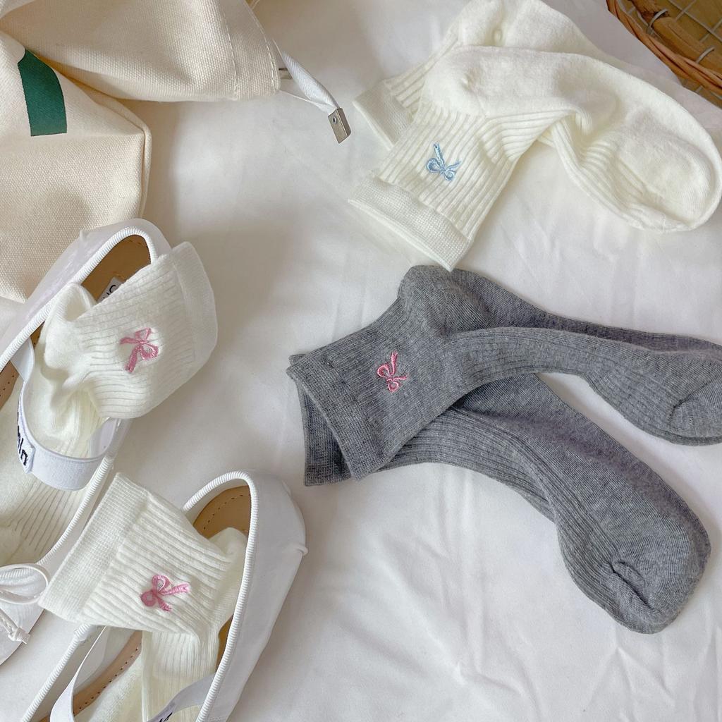 Boneless Short Tube Embroidered Bow Socks Summer Ultra-Thin Vertical Strip Breathable Ballet Socks Socks