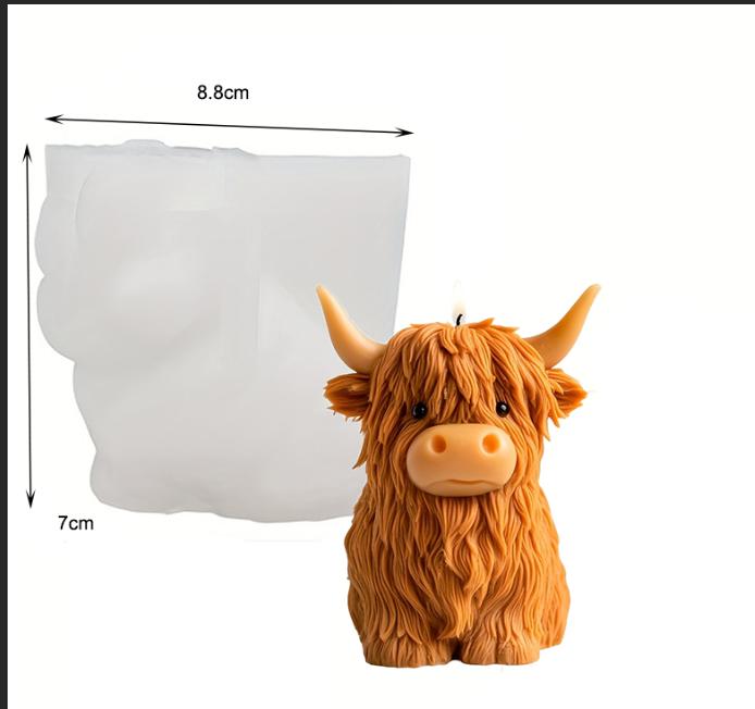 2025 New Alpine Cow Silicone Mold, Suitable for Resin Casting, Jewelry Making and Diy Handicrafts, Highland Cow Design