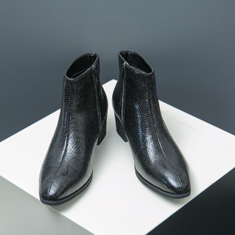 Модная кожаная обувь для мужчин Натуральная кожа Ботинки большого размера Высококачественная дизайнерская формальная обувь Повседневная обувь Модный бизнес