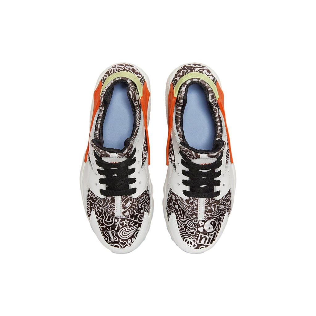 Nike Детские кроссовки Huarache Run SE GS Doodle White Summit-White Picante-Red DV2243-100