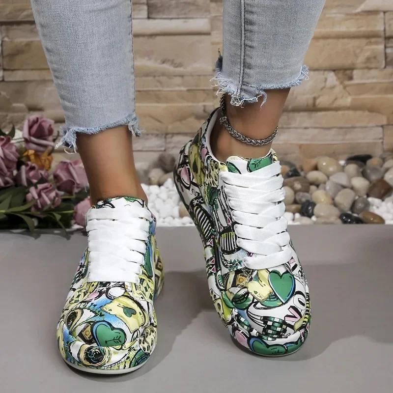 Women's Casual Sneakers Fashion New Painted Graffiti Lace Up Sports Shoes for Women Flat Pu Leather Ladies Running Shoes 36-43