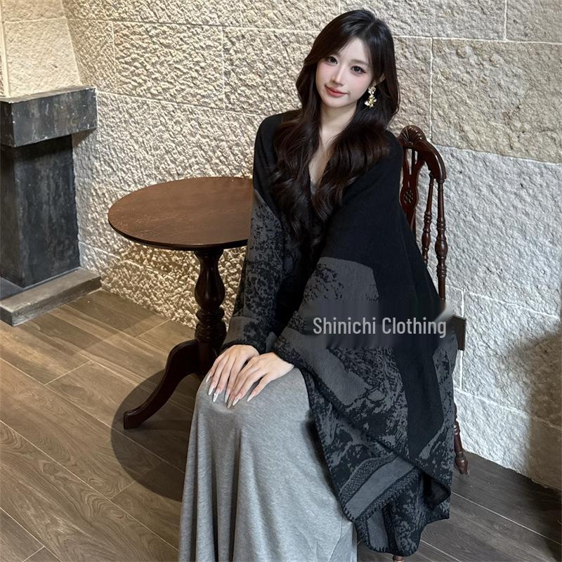 Refined Ethnic Style Women's Imitation Cashmere Cloak and Scarf for Autumn/Winter