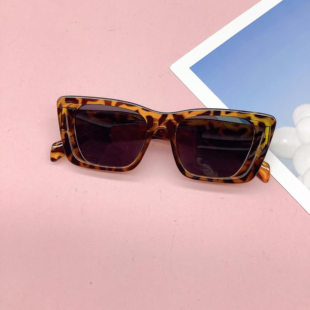 Дорожный футляр с защитой от ультрафиолета Детские солнцезащитные очки Модные тренды для мальчиков и девочек Детские солнцезащитные очки Солнцезащитные очки