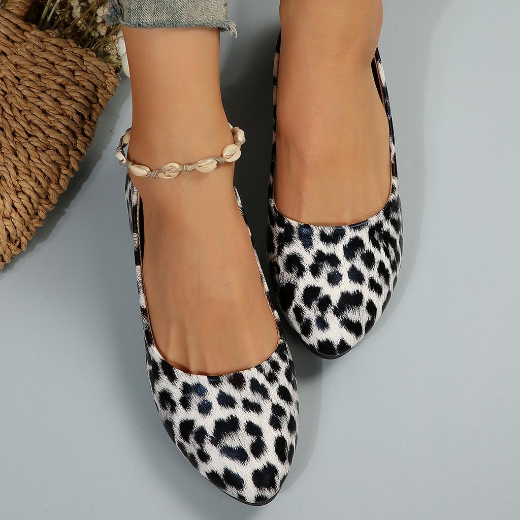 Summer Women's Sandals Shallow Leopard Print Pointed End Decorative Breathable Fashion Party Woman Shoes 2024 Large Size Loafers
