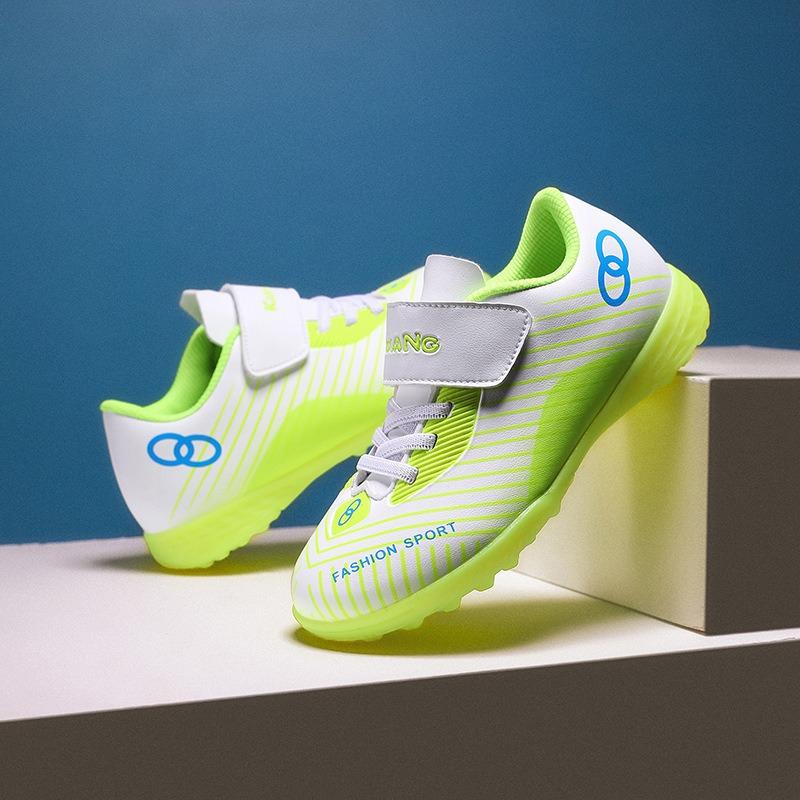 Детские футбольные бутсы на липучках для мальчиков и девочек Шипы Сломанные ногти Ученики начальной школы Тренировки Игры Кроссовки