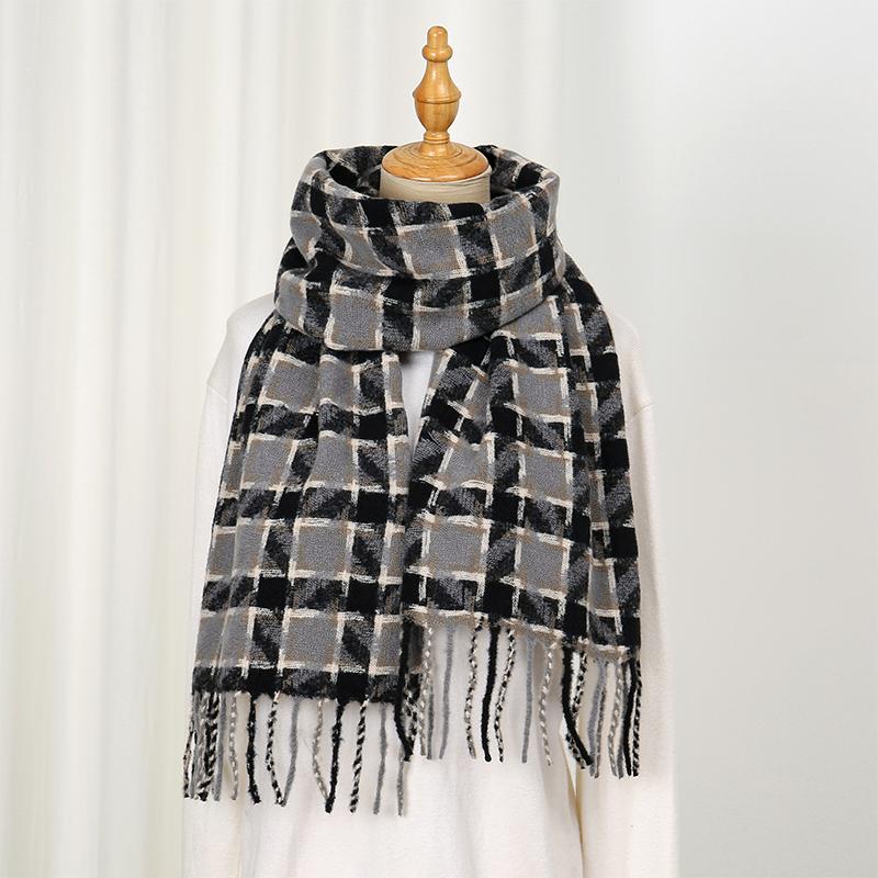 Luxury Brand Cashmere Women Plaid Scarf Winter Warm Shawl and Wrap Bandana Pashmina Female Foulard Square Thick Blanket Poncho