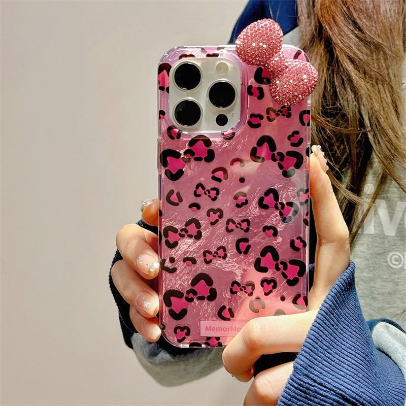Чехол для телефона в корейском стиле с леопардовым принтом и 3D бантом для iPhone 15 Pro Max, противоударный, глянцевый, из поликарбоната, в цвете Or Pink