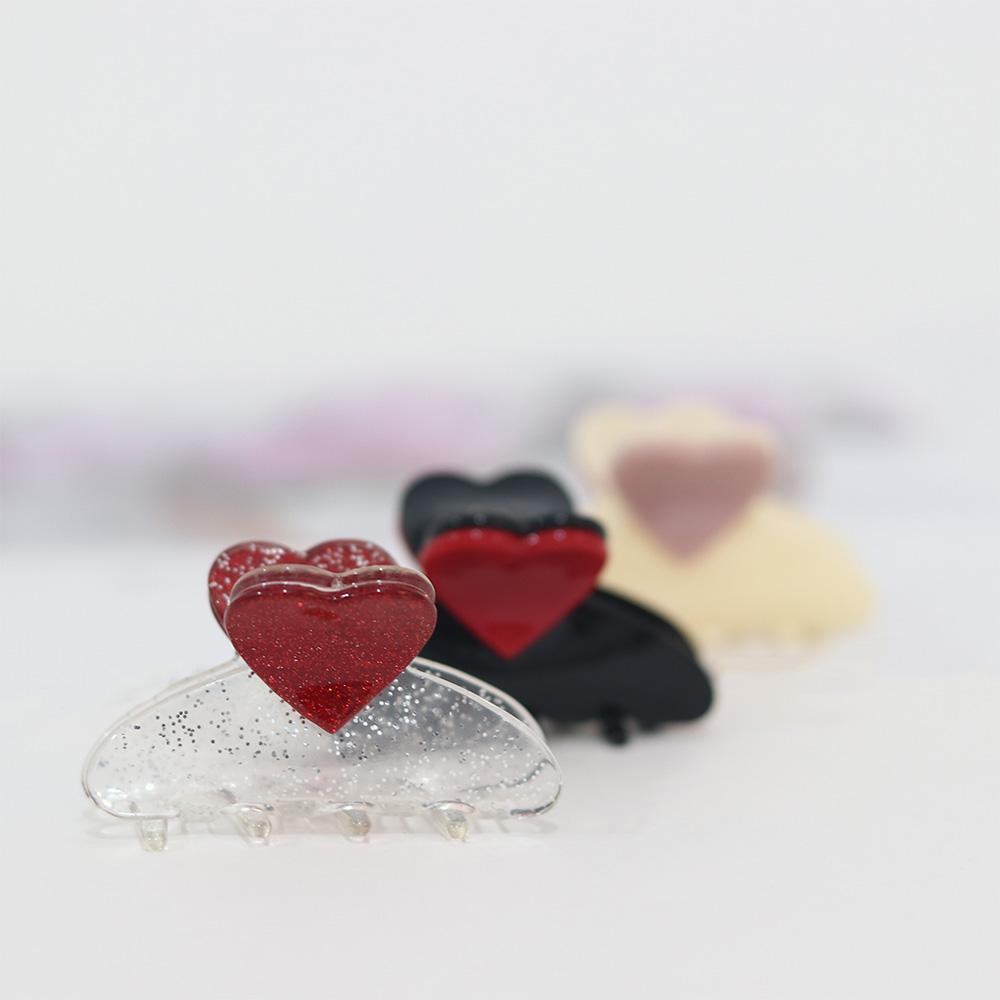 Cute Korean Fashion Medium Women Love Barrette Acrylic Hairpin Hair Claw