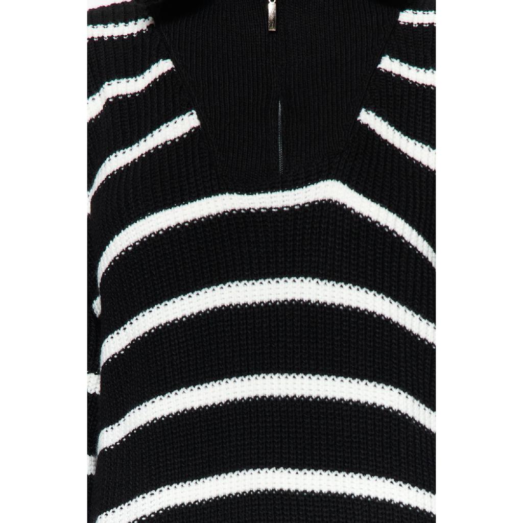 Темно-синий вязаный свитер с полосатым воротником и молнией Tctaw24ak00037