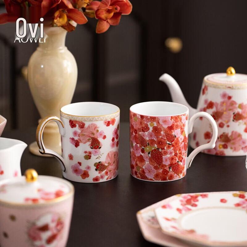 Керамические кружки для пары 'You Qian Hua' из Цзиндэчжэня