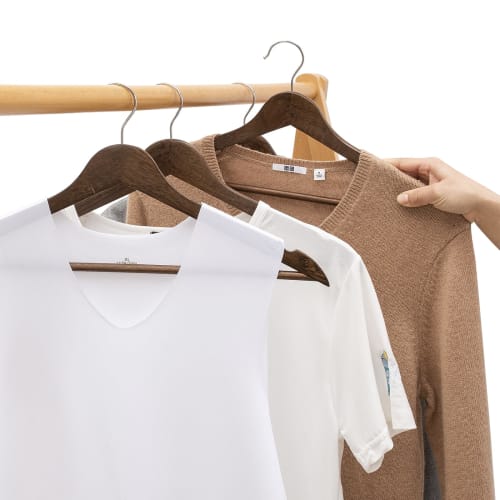 ELONG HOME Wooden Clothes Hangers with Non-Slip Indents and Trouser Bars, Shape-Retaining, 360-Degree Rotating Slim Clothes Hangers for Suits, Shirts,