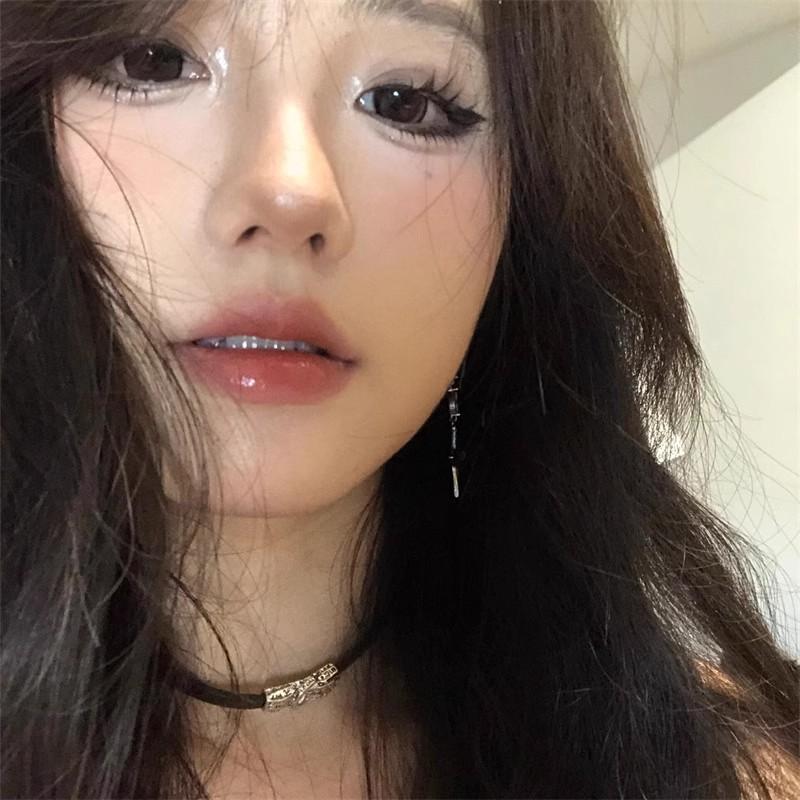 Ожерелье с пряжкой в стиле панк-темного цвета Spice Girl Niche Design Sense Black Collarbone Chain Sweet Cool Premium Sense Choker