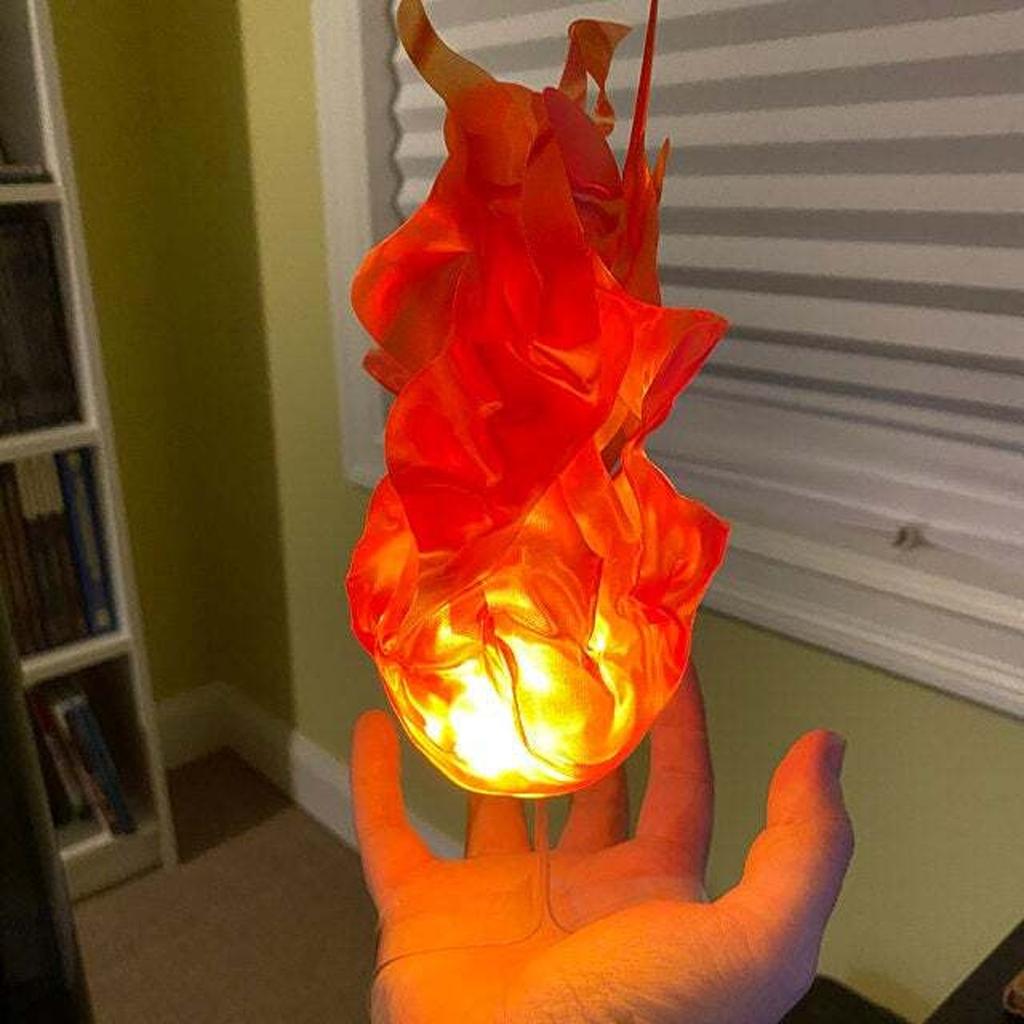 Halloween Floating Fireball Prop Mysterious Plastic Suspension Flame Lamp