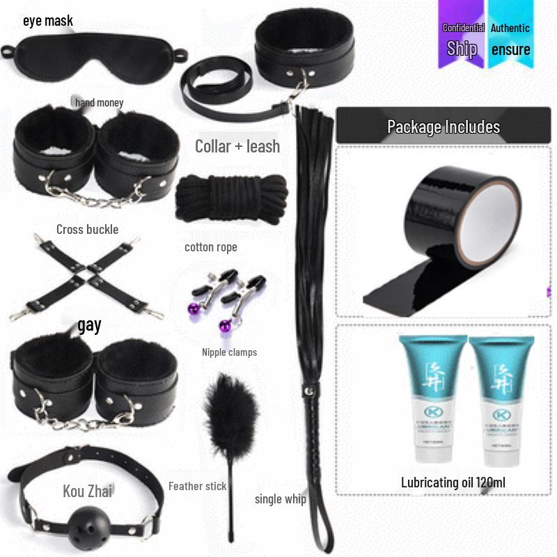 Кокетливый бондажный набор: Кожаные наручники, кнут, ошейник и зажимы для сосков