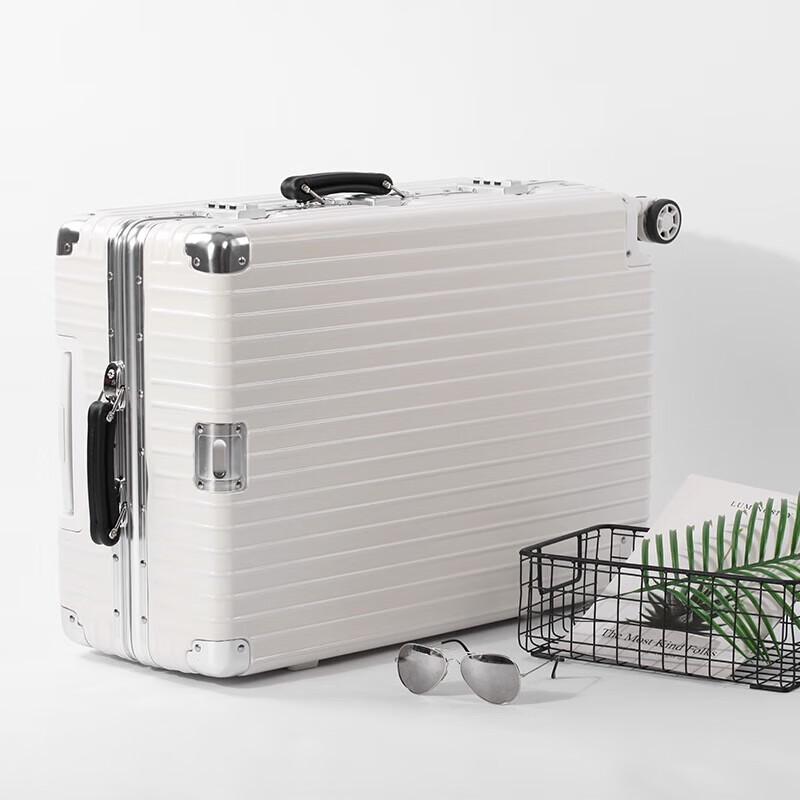 BATANUV Aluminum Frame Travel Luggage
