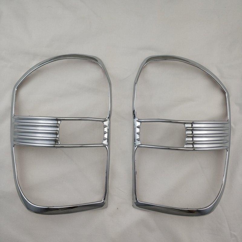 2 шт. Хромированные АБС-пластик Автомобильные аксессуары Хромированная накладка на задний фонарь Наклейка Для Toyota RAV4 RAV 4 4WD 2001 2002 2003 2004