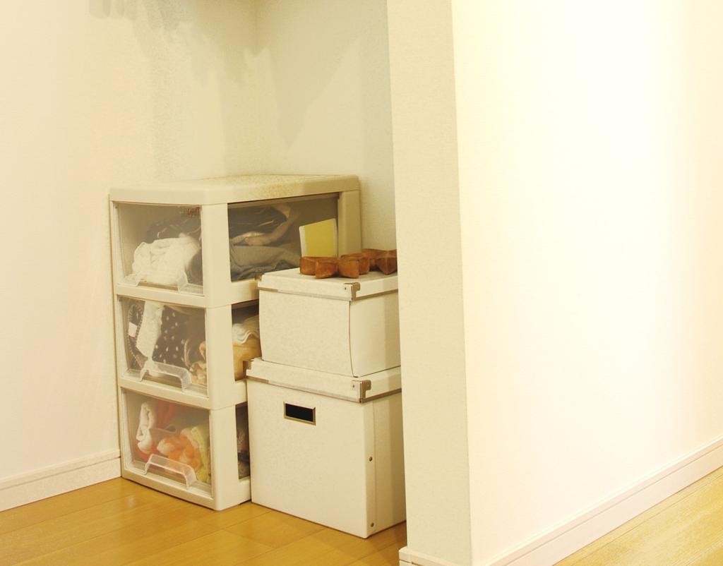 Sanko Plastic 3 Tier Clothes Storage Sink Width X Depth X Height 71cm Soft Beige 33.7 47.5