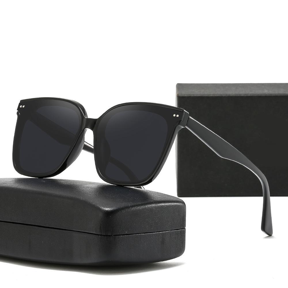 Korean-style fashionable high-definition polarized square-frame sunglasses for women, with a high-end feel, slimming effect for large faces, and UV