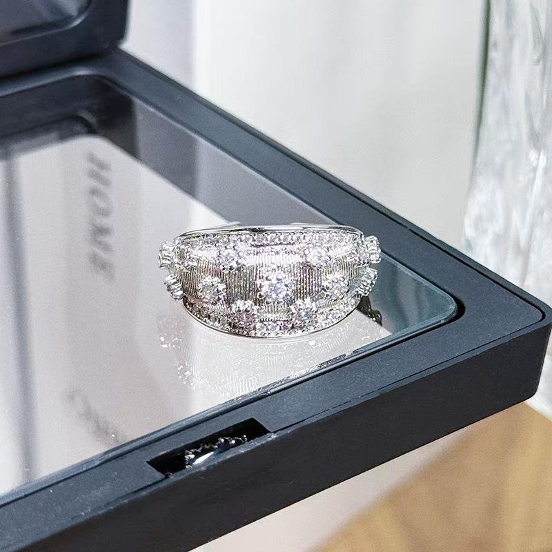 Кружево Кружево Супер Фея Циркон Кольцо Крест Свет Роскошь Ниша Высокий Сенс Изысканное Наслоение Темперамент Кольцо Женщина