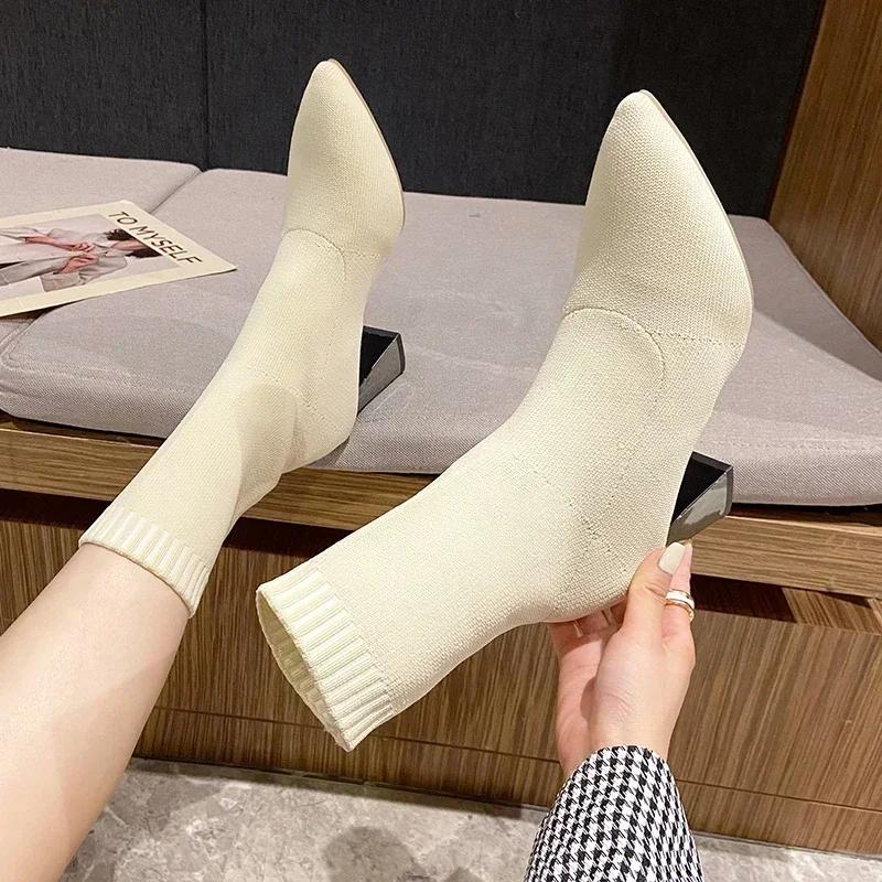 2024 Новые женские остроносые модные тонкие носки и ботинки Повседневные модные толстые носки и ботинки на высоком каблуке