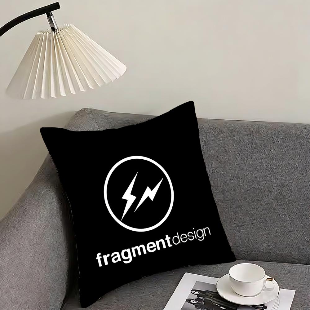 Lightning F-Fragment Designs Наволочка для подушки Ультрамягкая, приятная для кожи ткань Комфорт как в облаках и скрытая молния