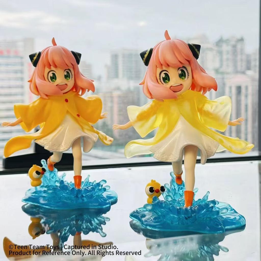 SPY×FAMILY Аня Форджер в плаще Бегущая Аниме Фигурка Действия Игрушки 17 см