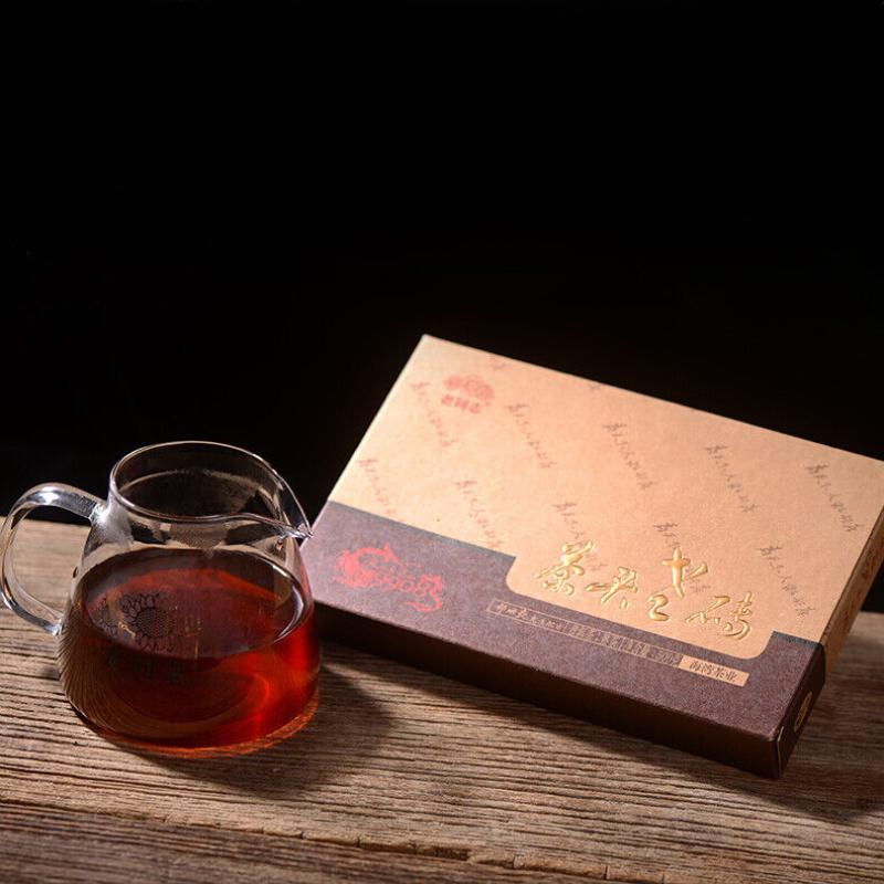 Чай Хайвань Лао Тонг Чжи 2018 9908 Спелый Пуэр Лао Ча Тоу Старый Кирпичный Шу Пуэр 500г