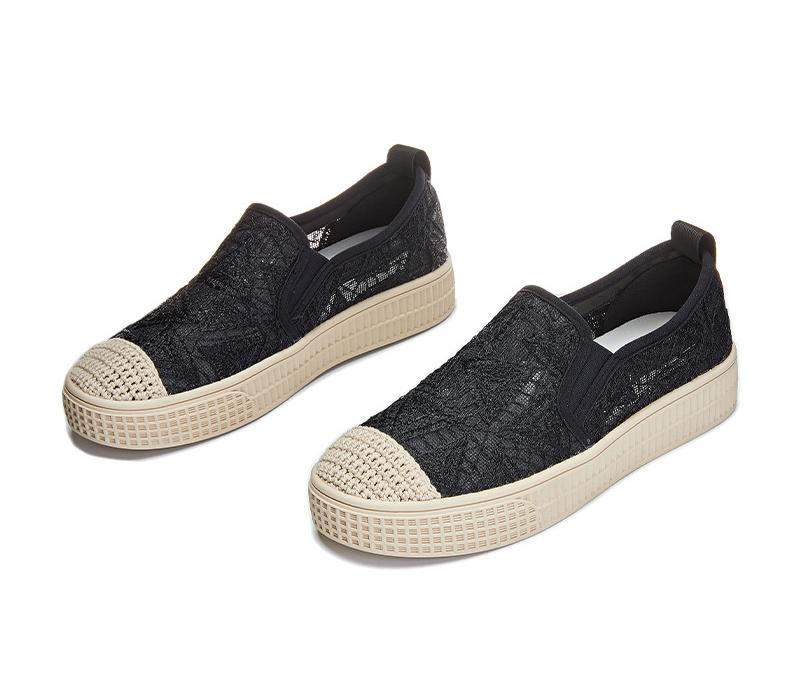 2025 Новые модные женские туфли на плоской подошве весна-лето дышащие кружевные повседневные туфли для рыбалки для девочек удобные мокасины без застежек