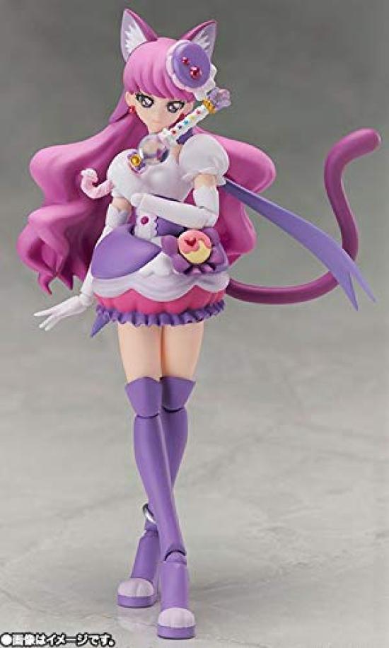 Bandai A La Mode Cure высотой примерно 130 мм S.H.Figuarts KirakiraPreCure Макарон,
