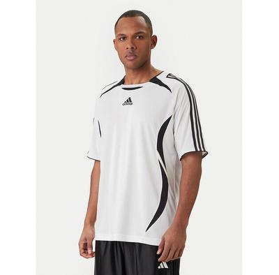 Футболка adidas adicolor Teamgeist