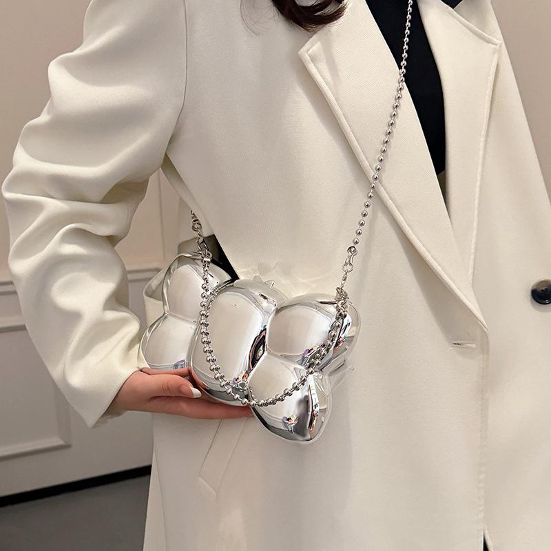 Женская сумка 2025 новая европейская и американская мода акриловая сумка-коробка Xiaoxiangfeng с бисером портативная сумка-мессенджер для ужина