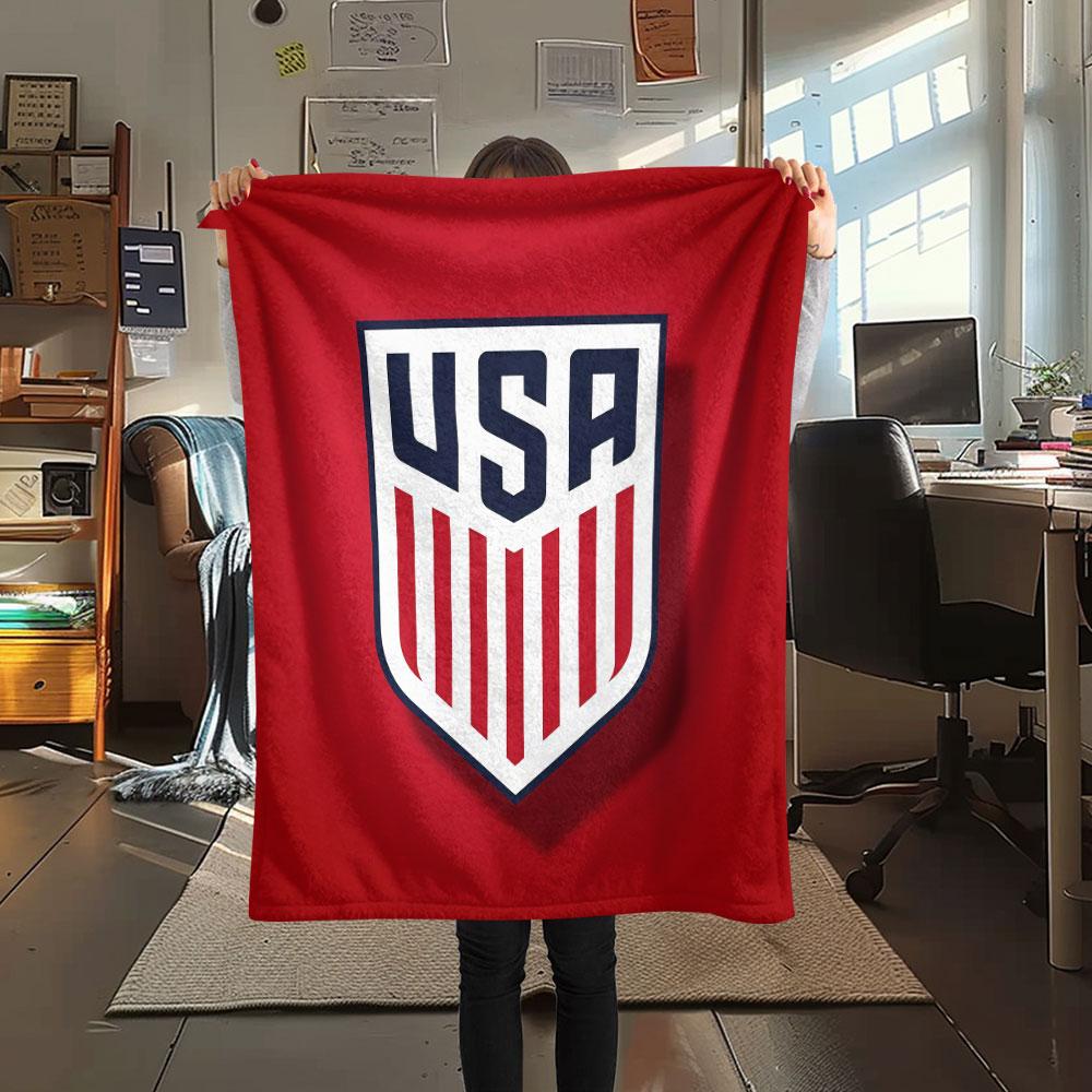 USA football Printed Flannel Blanket, soft throw for bedroom sofa, washable,soccer fan merchandise, great gift.