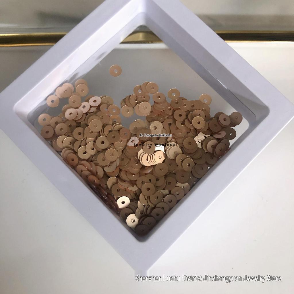 Цветные пайетки 4 мм с центральным отверстием для DIY поделок и аксессуаров для одежды