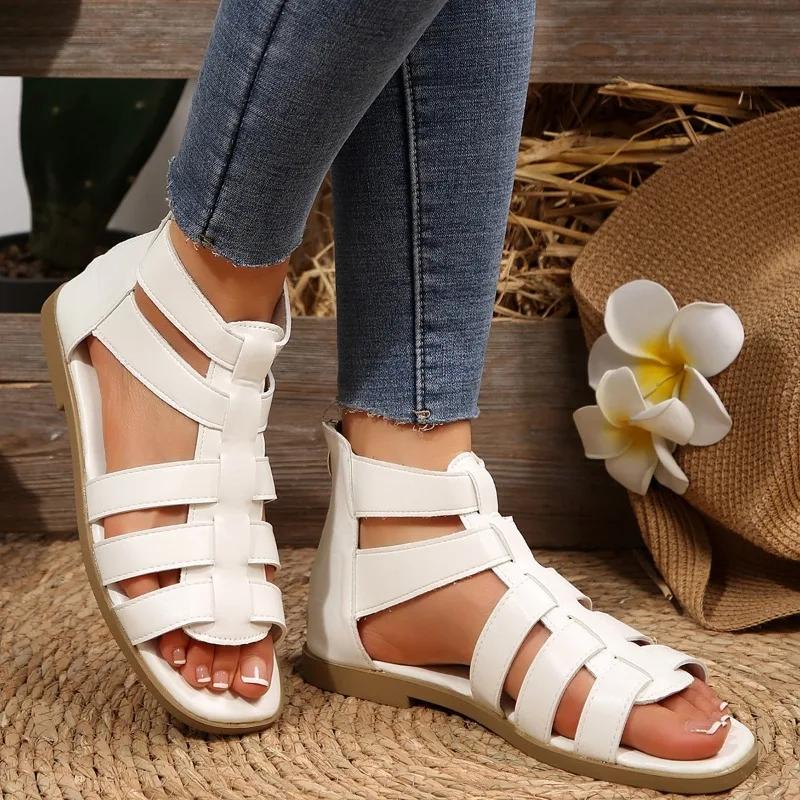 Модная обувь для женщин 2025 Бренд Задняя молния Женские сандалии Модные сандалии с узким ремешком Повседневные сандалии Swomen Новые большие размеры Однотонные сандалии на плоской подошве