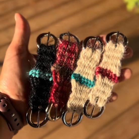 Yousheng 1/4Pcs Mini Girth Keychain Pendant Lightweight Crochet Knitting Saddle Key Chain Handmade Western Cowboy Keyring Accessory