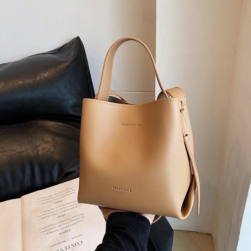 Ретро сумочка женская сумка 2025 новая трендовая корейская сумка-ведро нишевая универсальная вместительная на плечо сумка-мессенджер