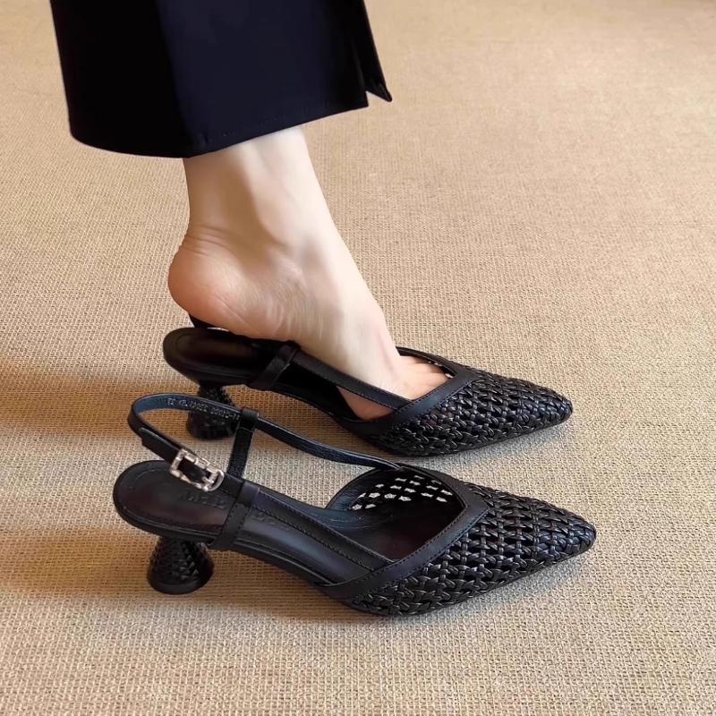 Fashion Women Sandals Temperament Pointed Toe Woven Hollow Shoes Breathable Rear Empty High Heels Sandals Baotou One-word Strap Sandals