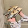 Обувь для женщин 2024 года, горячая распродажа, тапочки-мюли, модные элегантные повседневные тапочки, женские однотонные туфли на плоской подошве с закрытым носком, женские летние