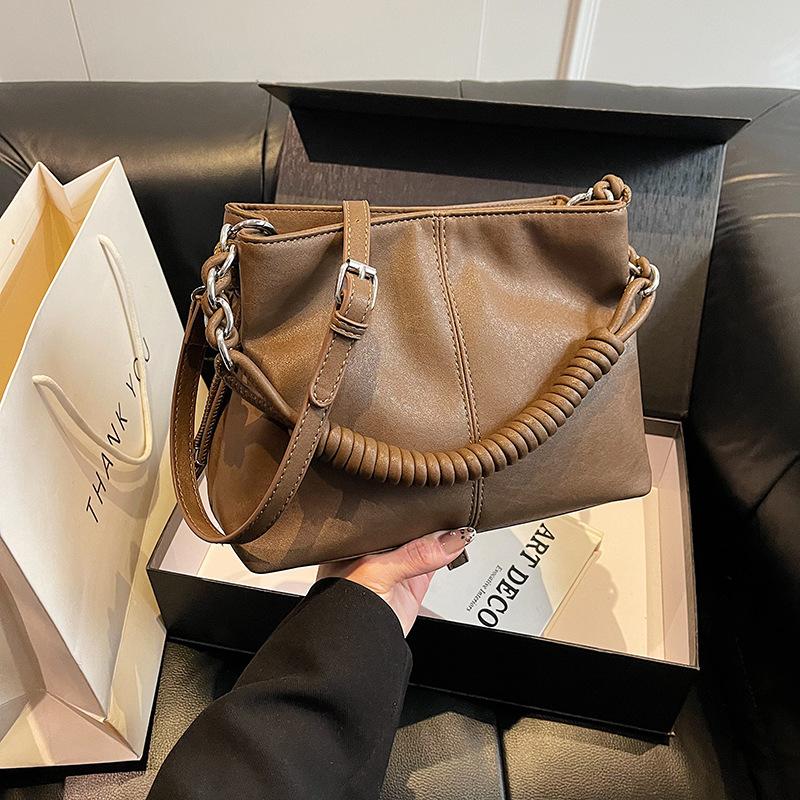 Ретро сумка женская большой вместимости 2025 новая осень и зима универсальная повседневная сумка-мессенджер портативная рабочая сумка-тоут для поездок