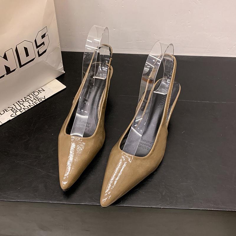 Темпераментные сандалии Баотоу Женские 2025 Лето Новые С открытым носком Высокий каблук Лаковая Коренастый каблук Модные сандалии