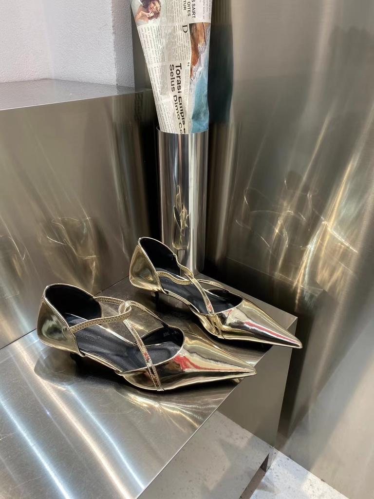 Мода остроносые женские босоножки 2024 Новые поступления модные тонкие туфли на среднем каблуке золотые серебряные туфли-лодочки для вечеринок с перекрестными ремешками сексуальные босоножки 2024 Новости