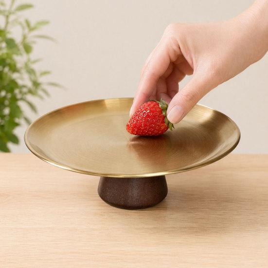 Фруктовая тарелка из нержавеющей стали для кухонной столешницы, Современный поднос-сервировщик на ножке, Многофункциональное блюдо для десертов для обеденного стола, Декор для дома