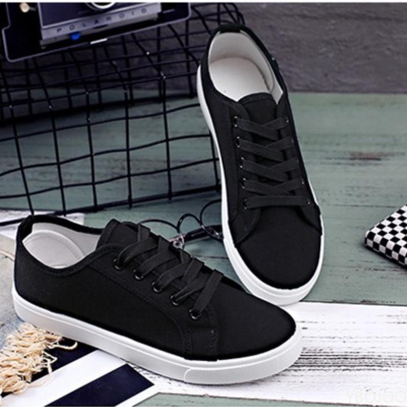 Модные однотонные дышащие туфли на плоской подошве для весны-лета, новая повседневная плоская подошва, универсальные простые удобные женские кеды