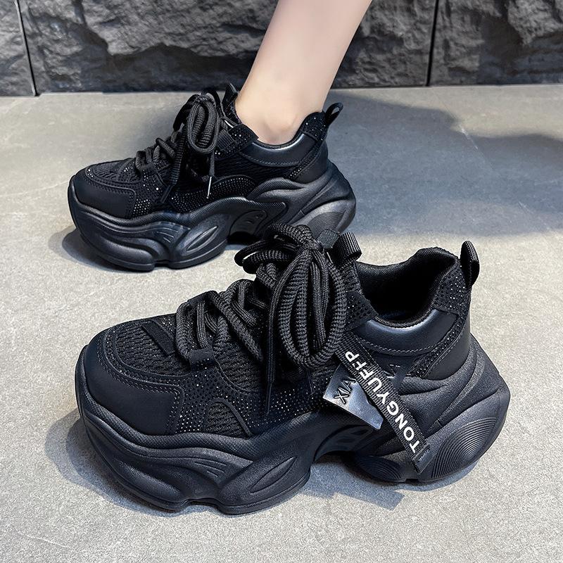 Женские туфли-папы на платформе с толстой подошвой, увеличивающие рост, женская обувь 2025 новая летняя сетчатая дышащая повседневная спортивная обувь ins тренд