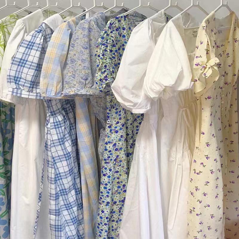 Летнее платье 2025 года с французским цветочным принтом - Коллекция женской одежды бренда Thirteen Lines