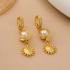 Light luxury high-end crushed ice four-leaf clover earrings three-dimensional flower pearl sun flower stud earrings fashion festival earrings